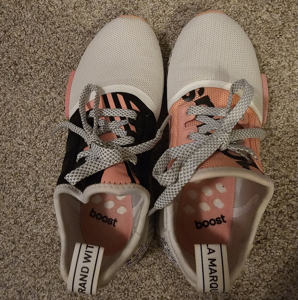 Adidas Shoes 4.5 Youth